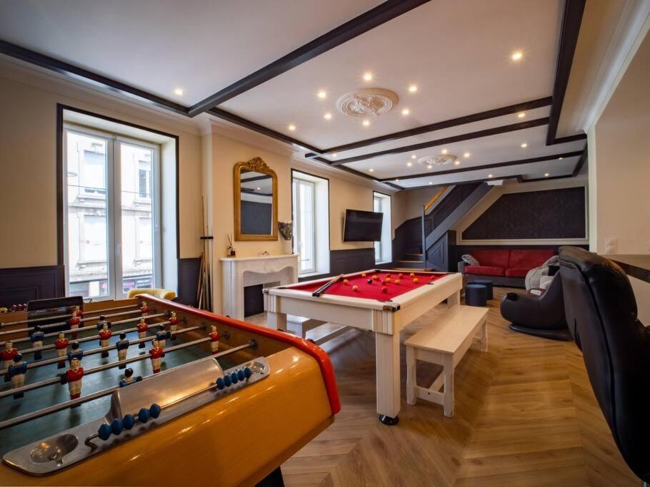 Mega Jeanne D'Arc Billard Baby Foot Logements Insolites Nancy Eksteriør billede